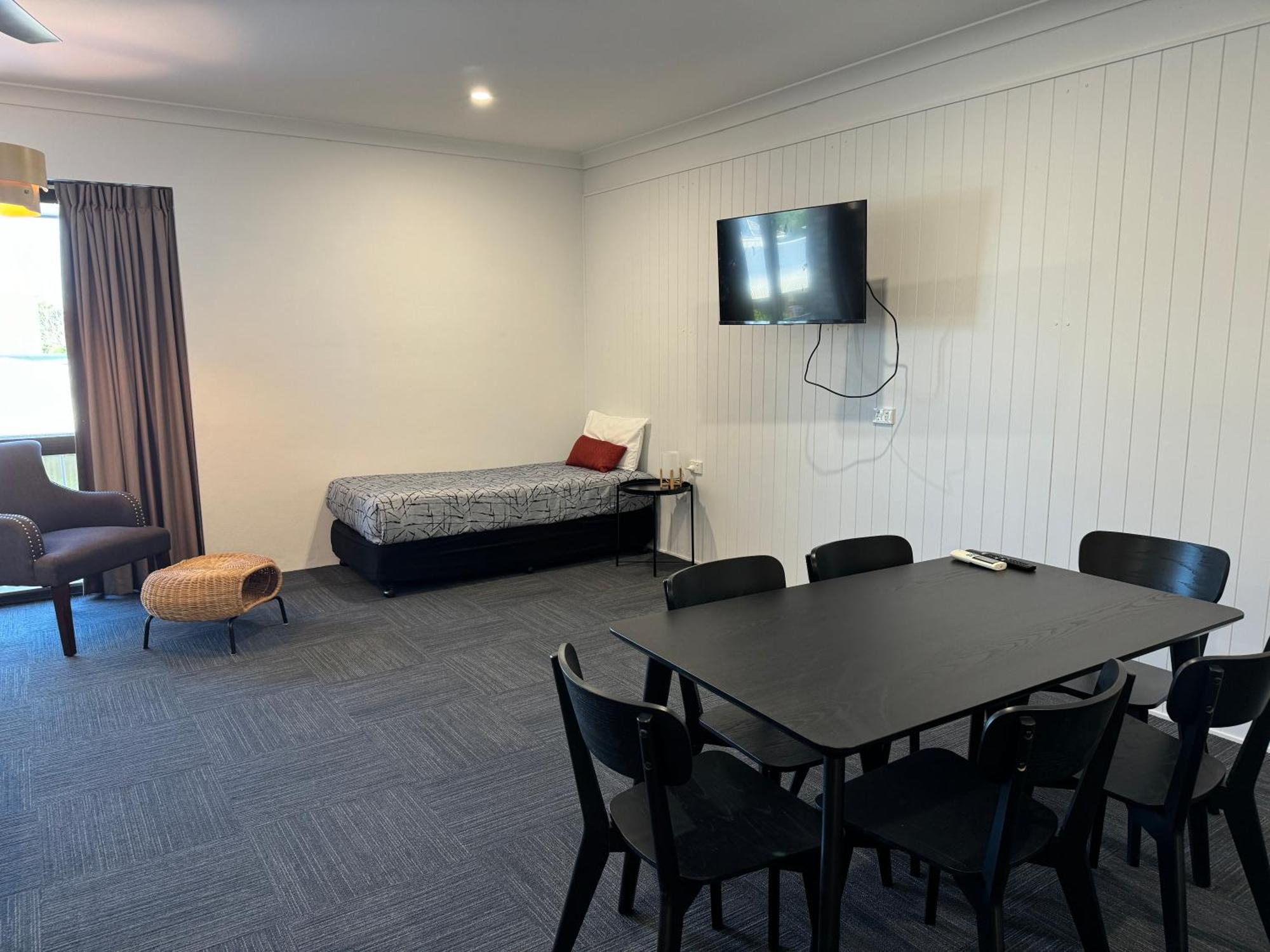 Longreach Motor Inn Zewnętrze zdjęcie
