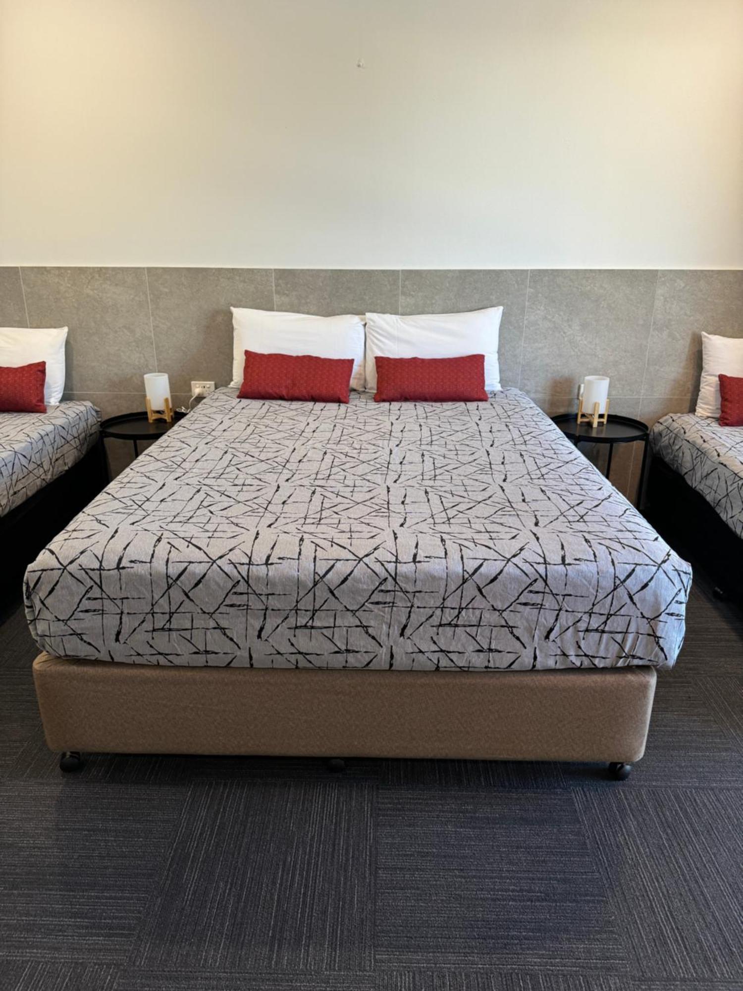 Longreach Motor Inn Zewnętrze zdjęcie