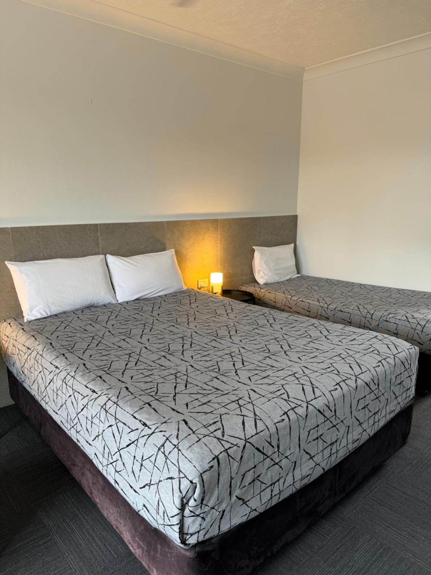 Longreach Motor Inn Zewnętrze zdjęcie