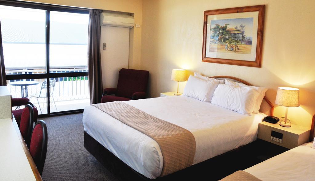 Longreach Motor Inn Zewnętrze zdjęcie