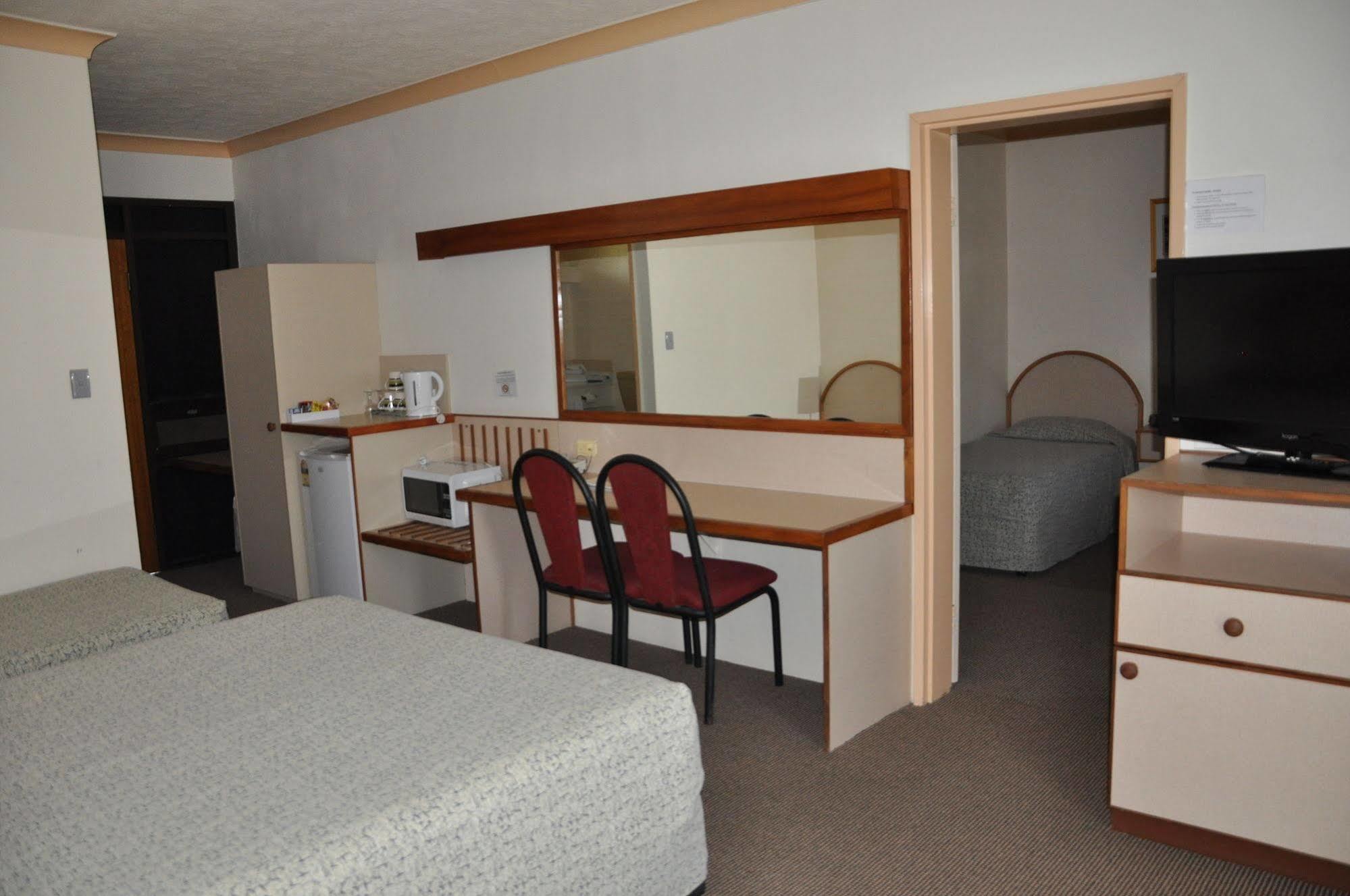 Longreach Motor Inn Zewnętrze zdjęcie